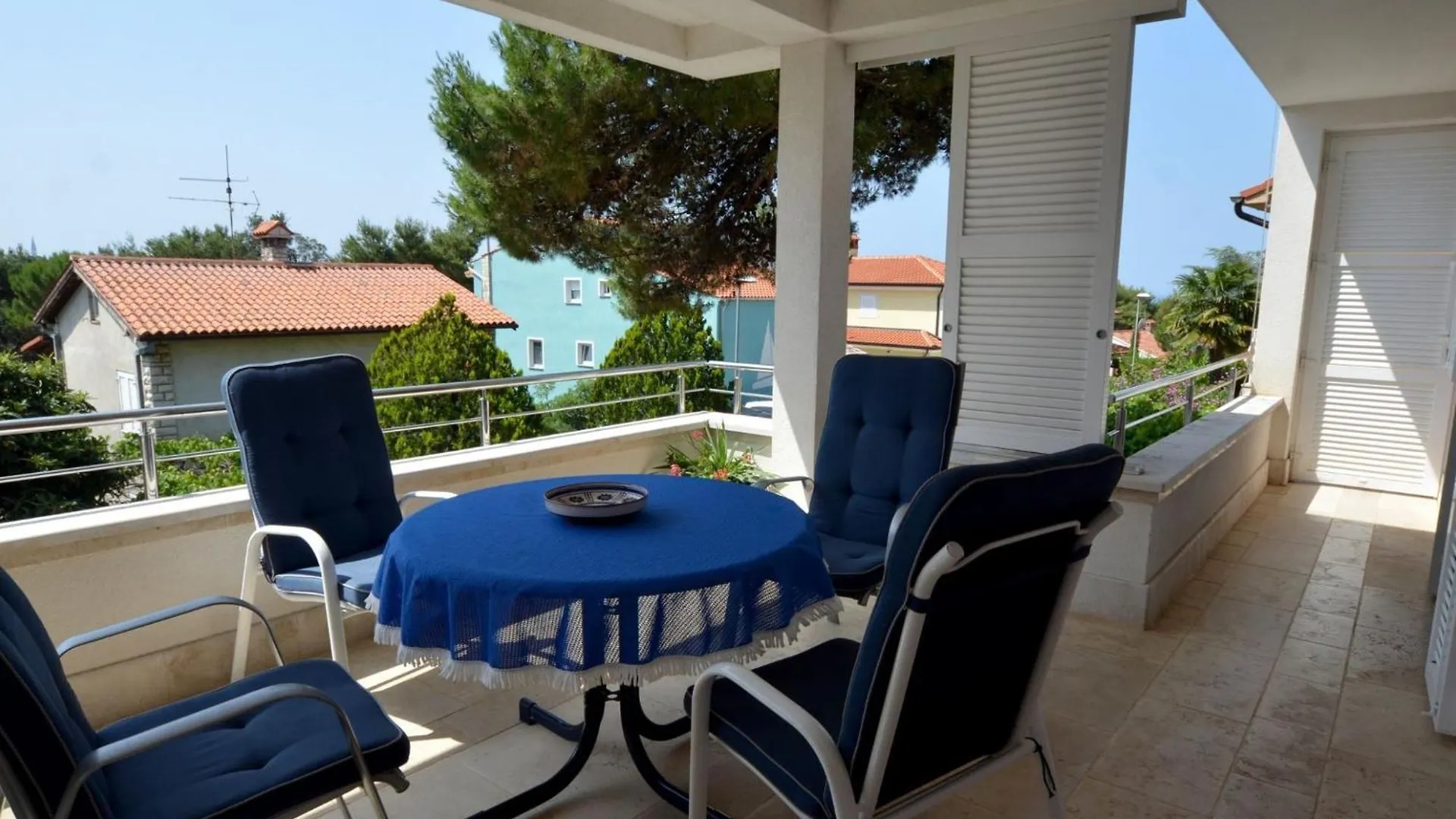 Comfortable And Sunny Rovinj Apartment